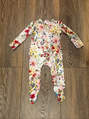 Posh Peanut Barbara Floral Zippy Footie 0-3 months‎